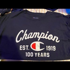 2 champion men’s t-shirts